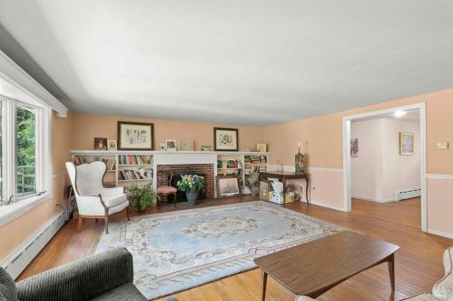 1890 Brg Rd, Eastham MA 02642-3213 exterior