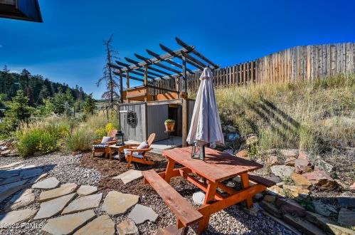 95 Aspen Dr, Park City UT 84098-5186 exterior