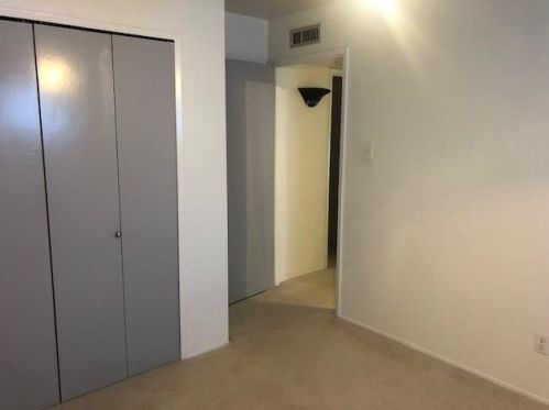 3521 Rockcrest Dr, Garland TX 75044-6515 exterior