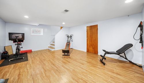 1844 Maple Ave, Forest View IL 60402-1252 exterior