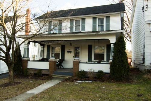 324 Pennsylvania Ave, Bangor, PA 18013-1927