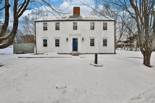 20 Parker St, Newbury, MA 01951-1119