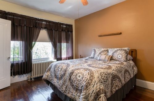 107 Franklin Ave, Chelsea MA 02150-2050 exterior