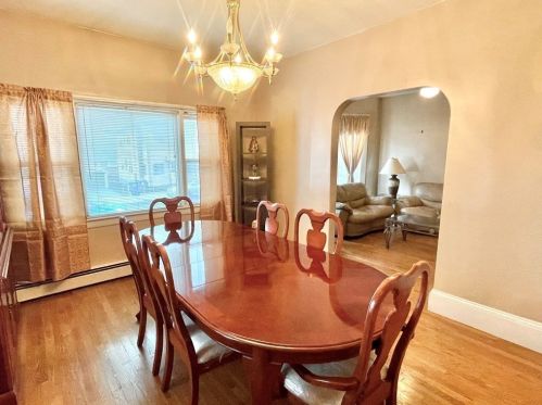 592 Washington Ave, Chelsea MA 02150-3907 exterior