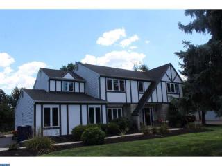 2198 Cambridge Cir, Jamison, PA 18929-1541