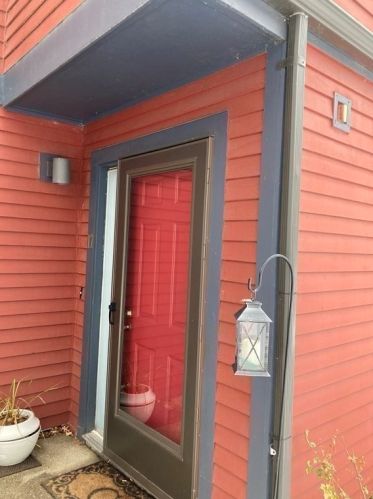 110 Dean St, Taunton MA 02780-2751 exterior