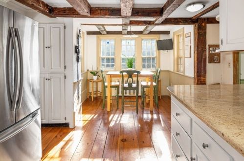 691 River St, Hingham MA 02061-2214 exterior