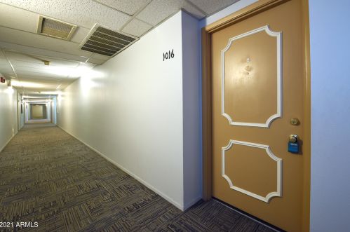 3033 Devonshire Ave, Phoenix AZ  85016-5894 exterior