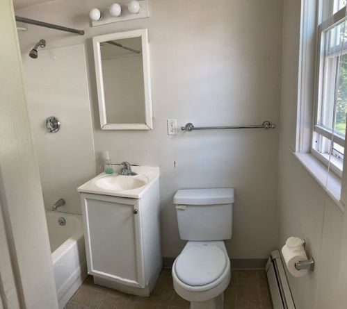 53 Mechanic St, Newton MA 02464-1414 exterior