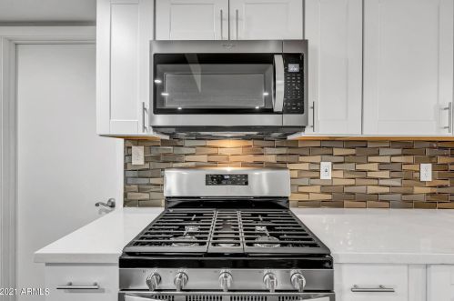 19245 17th Dr, Phoenix AZ  85027-5309 exterior