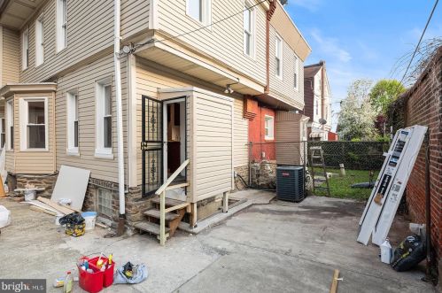 6328 Camac St, Philadelphia PA  19141-3312 exterior