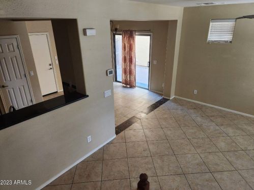 25926 53rd Dr, Phoenix AZ  85083-6350 exterior