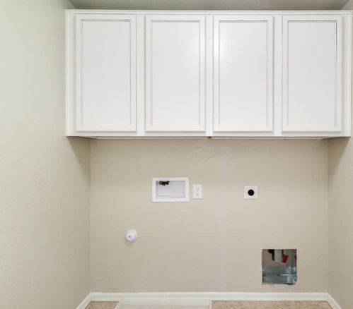 2126 Aire Libre Ave, Phoenix AZ 85022 exterior