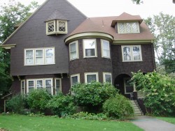 55 Hillside Ave, Newton, MA 02465-2543