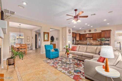 1816 Eagle Talon Trl, Phoenix AZ 85085-5344 exterior