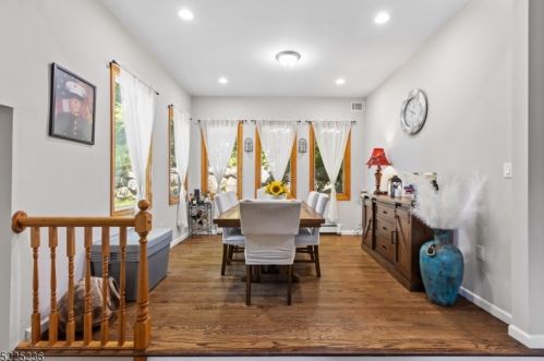 240 Skyline Lake Dr, Skyline Lakes NJ  07456-1959 exterior