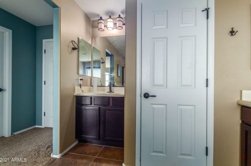 1759 Desperado Way, Phoenix AZ 85085-6327 exterior