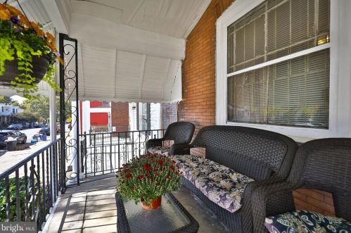 1239 Chelten Ave, Philadelphia, PA 19138-1928