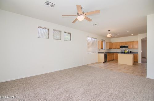 6851 27 Pl, Phoenix AZ 85008-2745 exterior