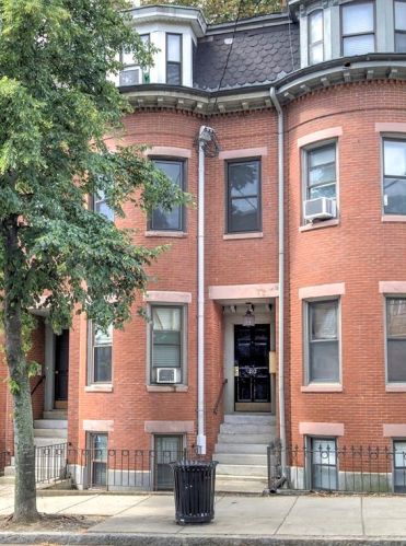 212 Washington Ave, Chelsea MA 02150-3666 exterior