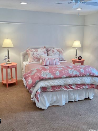 36 Lone Holw Dr, Sandy UT 84092-5530 exterior