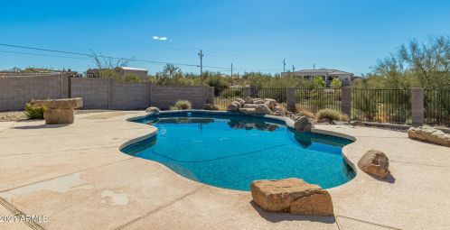 40116 Central Ave, Phoenix AZ 85086-0994 exterior