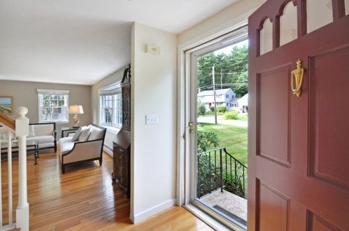 21 Evergreen Rd, Acton, MA 01720-3220