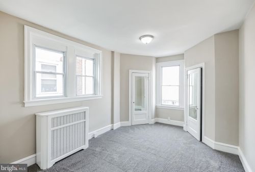 4932 8th St, Philadelphia PA 19120-3710 exterior