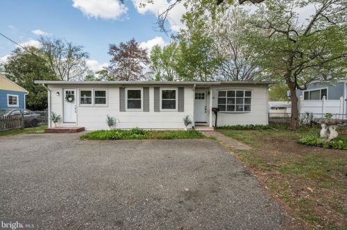 213 Florence Ave, West Deptford NJ  08093-2025 exterior