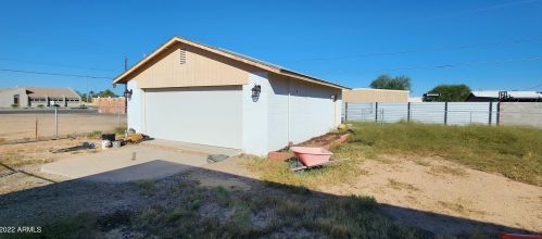 12031 30 Pl, Phoenix AZ 85028-1212 exterior