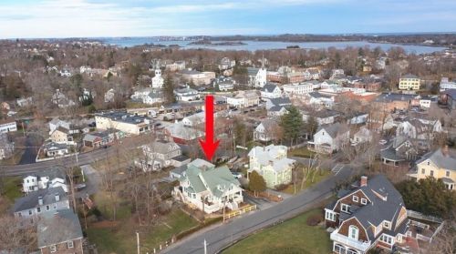 27 Lafayette Ave, Hingham, MA 02043-2415