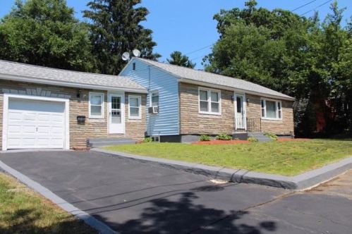 7 Daley Ave, Methuen, MA 01844-6631