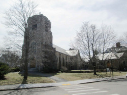 54 Lincoln St, Newton, MA 02461-1547