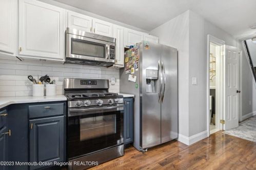 600 Violet Ln, Jackson Twp NJ  08527-4152 exterior