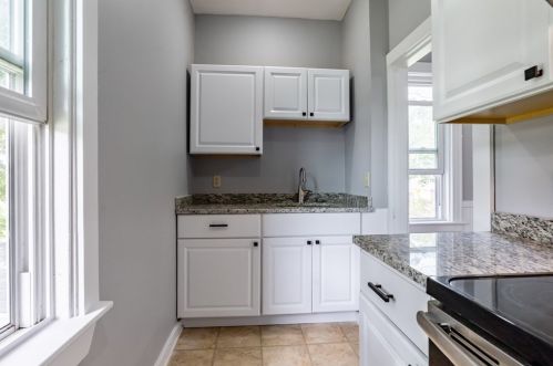 26 Kilton St, Taunton MA 02780-2953 exterior