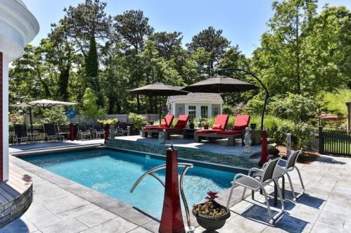 6 Peach Orch Ln, Eastham MA 02642-2673 exterior