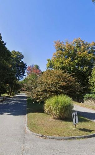 7 Chamberlain Pkwy, Worcester MA 01602-2507 exterior