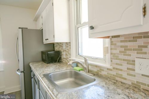 924 Belmont Ave, Camden NJ 08108-3221 exterior