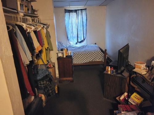 206 Cambridge St, Worcester MA 01603-2343 exterior