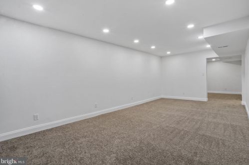 1 18th St, Burlington NJ  08016-4605 exterior