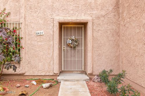 8424 33rd Dr, Phoenix, AZ 85051-5916