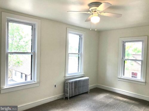 424 Morris St, West Deptford NJ  08096-2633 exterior