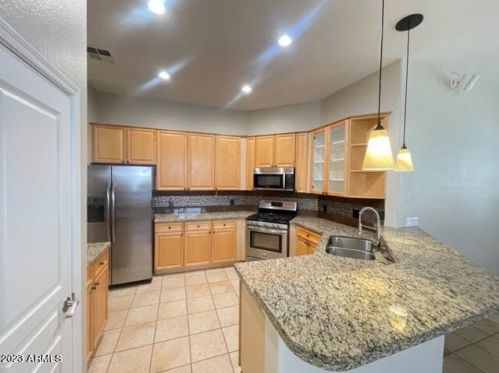 414 Anderson Ave, Phoenix AZ  85022-2368 exterior