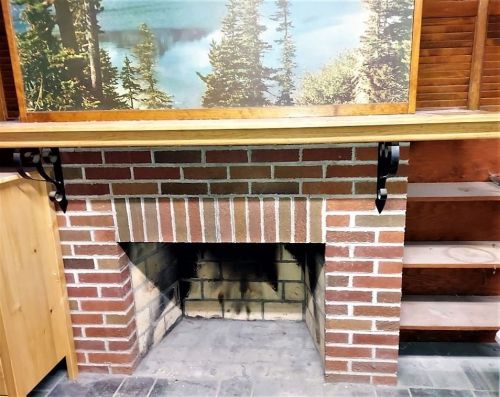 203 Delmont Ave, Worcester MA 01604-2136 exterior