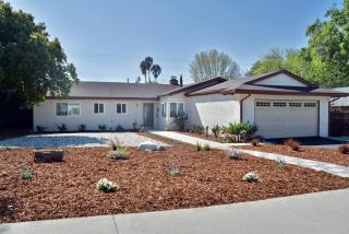 878 Scripps Dr, Claremont, CA 91711-2536