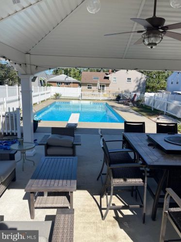 30 Budd Blvd, West Deptford NJ  08096-3332 exterior