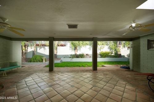 8153 1st Ave, Phoenix AZ 85003-2607 exterior