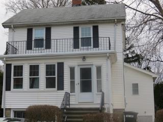 255 Wachusett Ave, Arlington MA  02476-7304 exterior