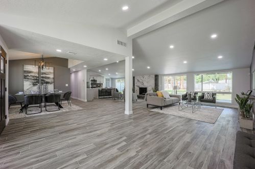 1312 Berridge Ln, Phoenix, AZ 85013-1427