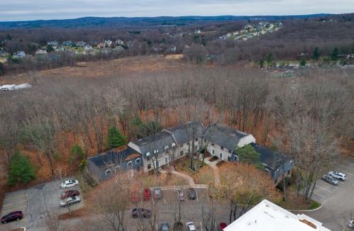 95 Commons Dr, Shrewsbury MA  01545-4950 exterior